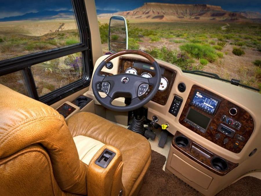  Entegra Coach Anthem 2013 года  (фото 2 из 4)